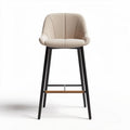 Silla alta de diseño moderno en tela beige y estructura de metal 40 x 40 x 105cm